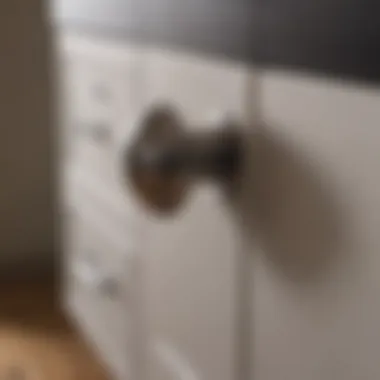 Essential Installation Tips for Drawer Pulls Diagram showing installation tips for drawer pulls